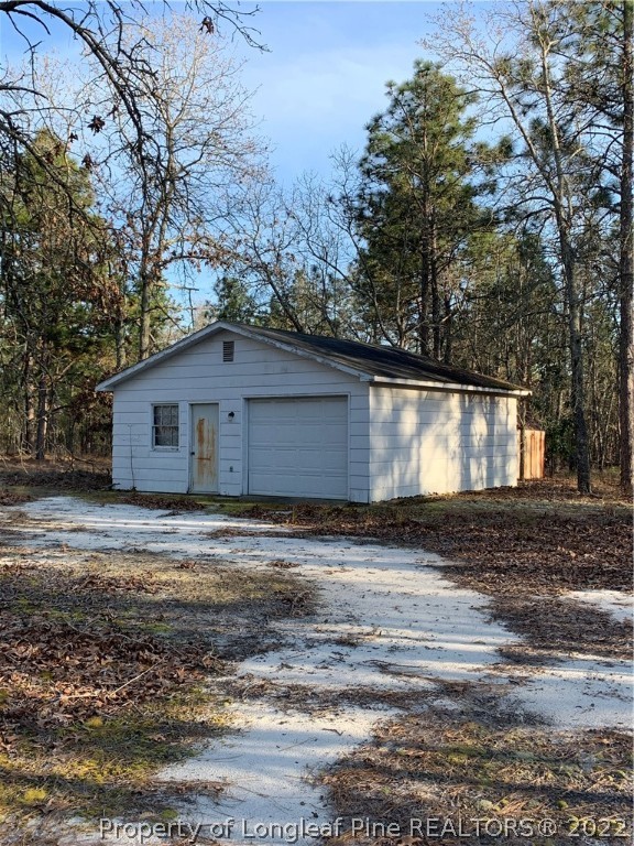 1231 Loop Road Raeford, NC 28376 - Photo 3 of 11 a front view of house