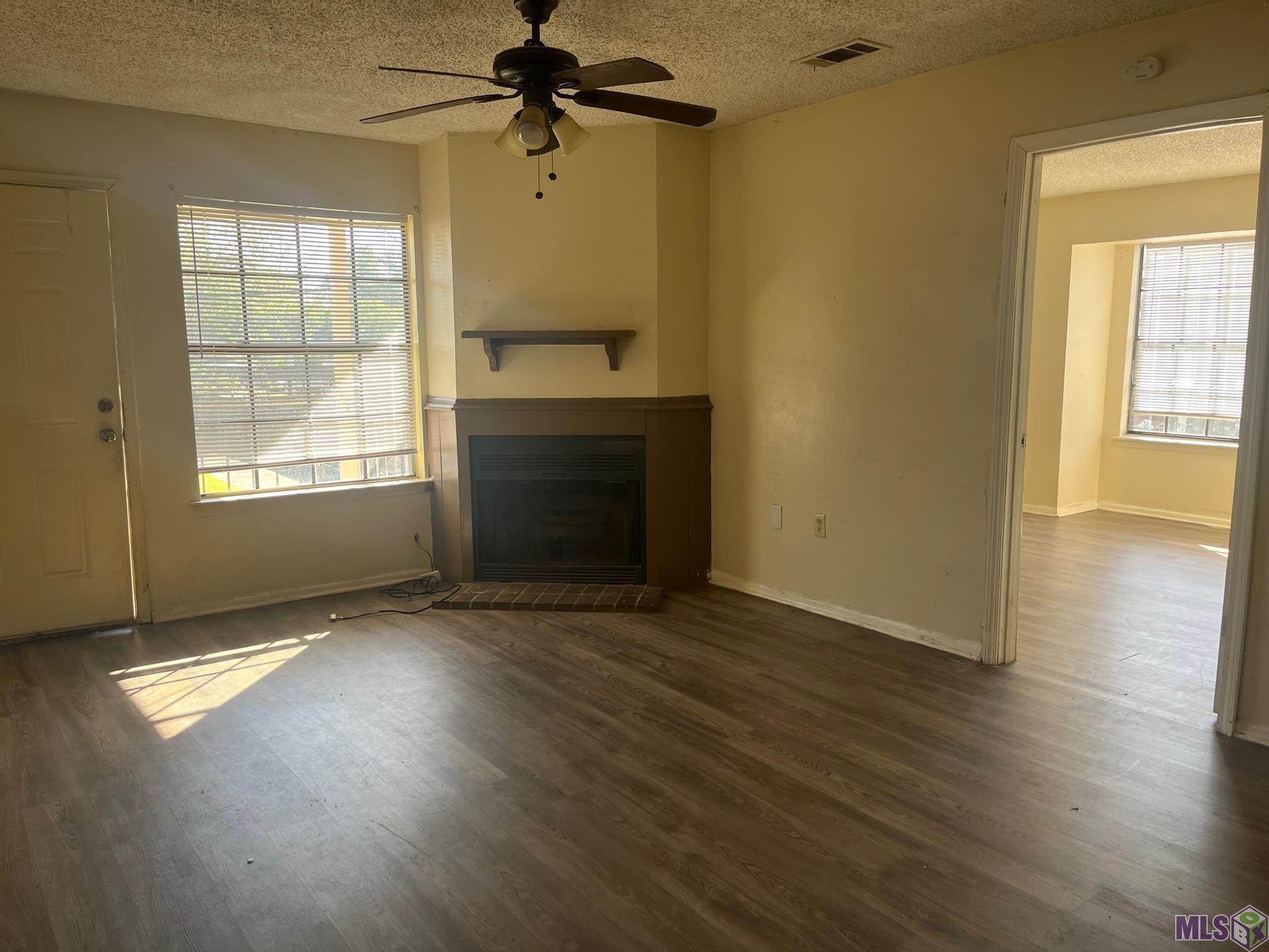 1055 Manson Drive Baton Rouge, LA 70816 - Photo 3 of 13