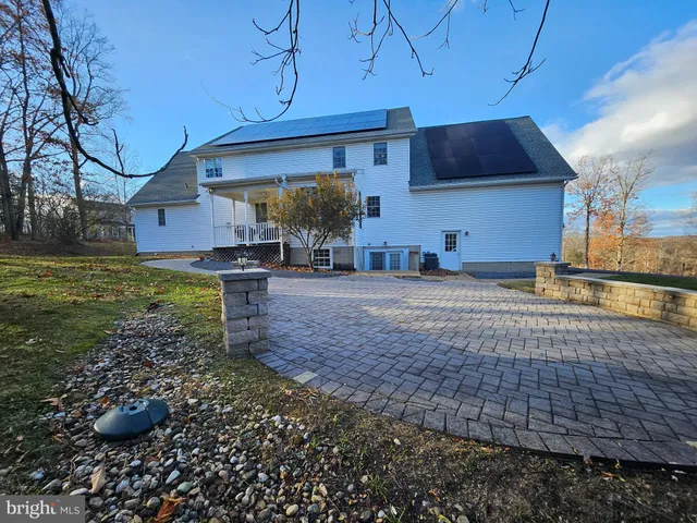 $699,900 | 461 Skylar Lanes Way, Winchester, VA 22603