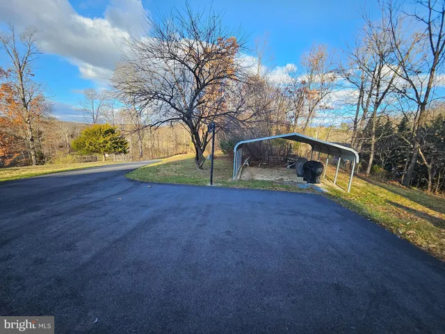 $699,900 | 461 Skylar Lanes Way, Winchester, VA 22603