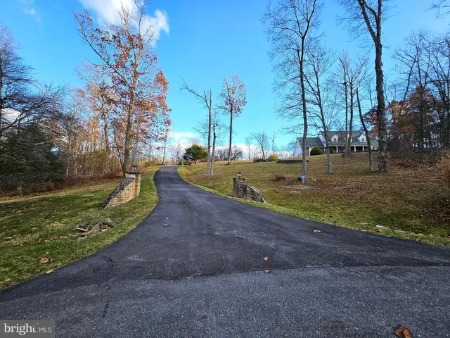 $699,900 | 461 Skylar Lanes Way, Winchester, VA 22603