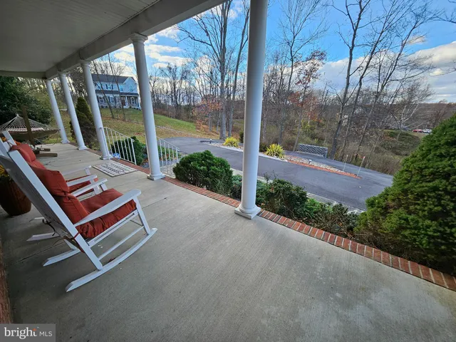 $699,900 | 461 Skylar Lanes Way, Winchester, VA 22603