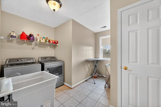 $699,900 | 461 Skylar Lanes Way, Winchester, VA 22603