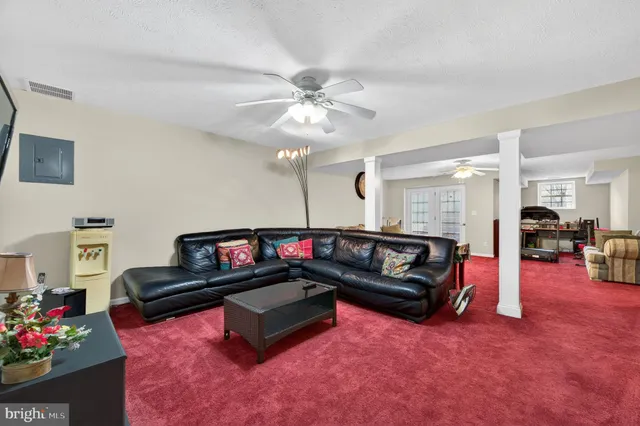 $699,900 | 461 Skylar Lanes Way, Winchester, VA 22603