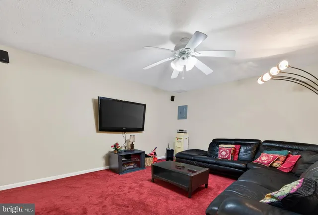 $699,900 | 461 Skylar Lanes Way, Winchester, VA 22603