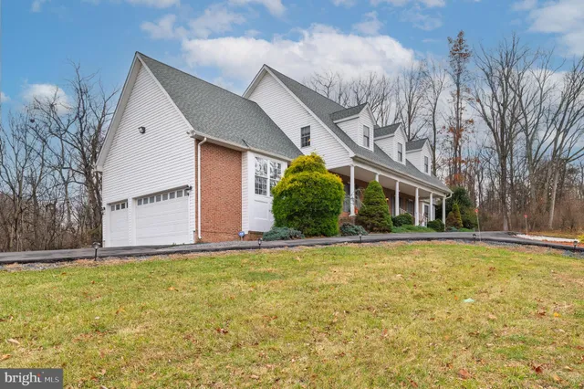 $699,900 | 461 Skylar Lanes Way, Winchester, VA 22603