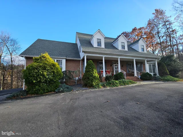 $699,900 | 461 Skylar Lanes Way, Winchester, VA 22603