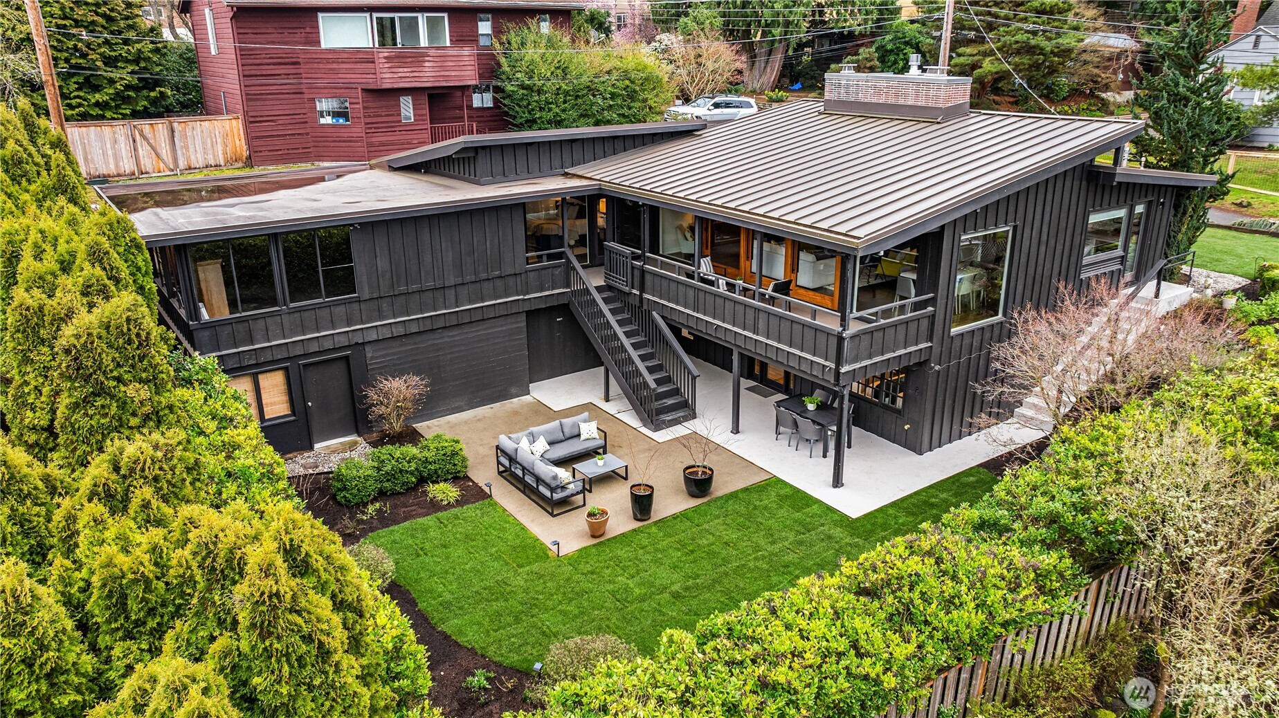 4518 Southwest Director Street Seattle, WA 98136 - Photo 3 of 40 Gallery Image 3