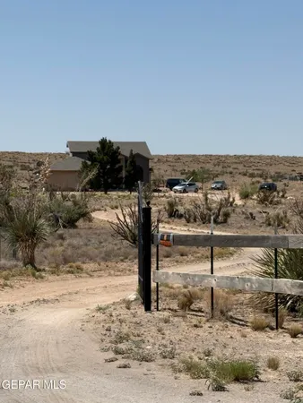 $350,000 | 19610 Gary Lee, El Paso, TX 79938