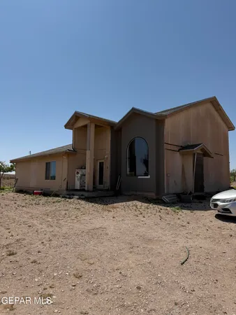 $350,000 | 19610 Gary Lee, El Paso, TX 79938