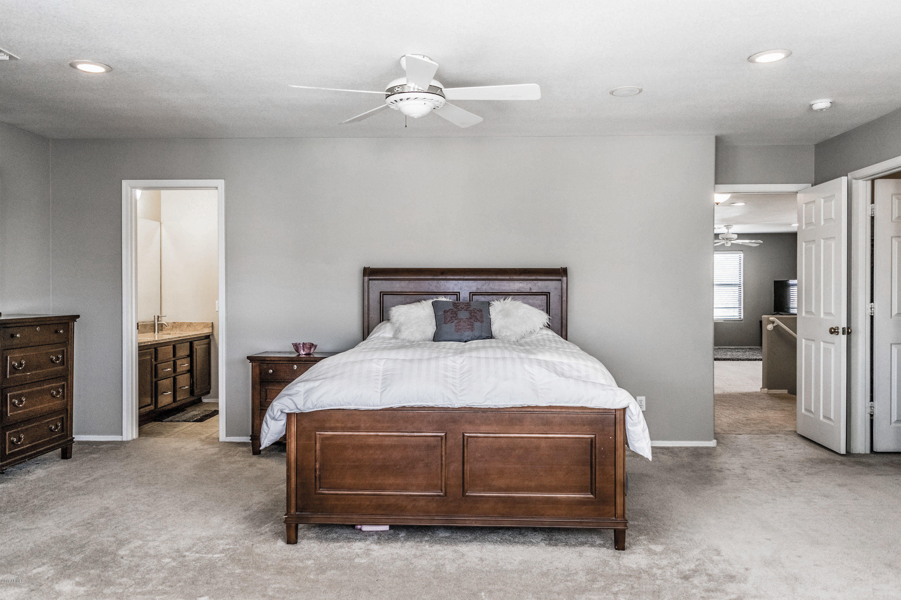 4044 East Rowel Road Phoenix, AZ 85050 - Photo 11 of 26 4044 E Ro-020-46-E Row0161-MLS_Size