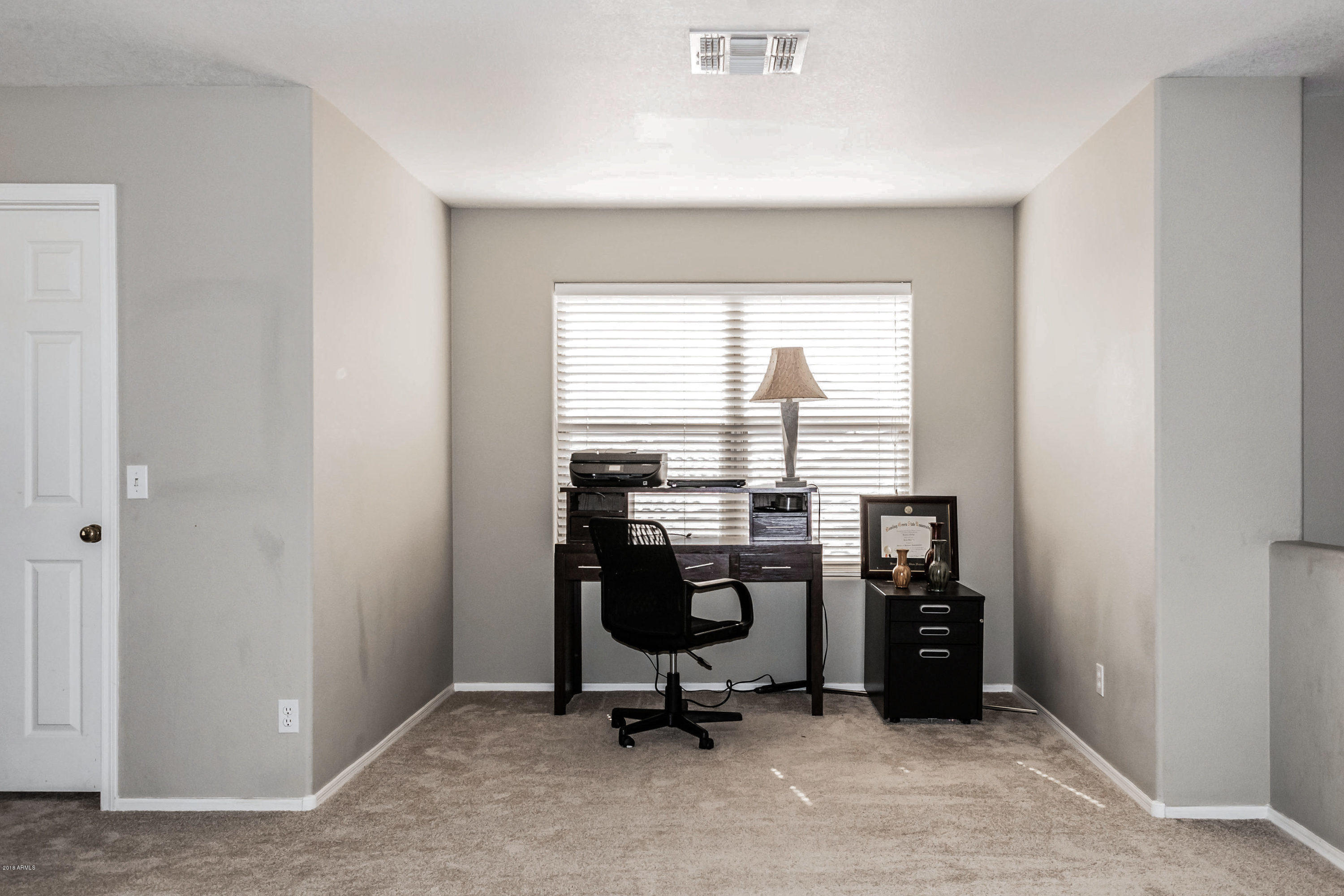 4044 East Rowel Road Phoenix, AZ 85050 - Photo 15 of 26 4044 E Ro-014-54-E Ro01418-MLS_Size