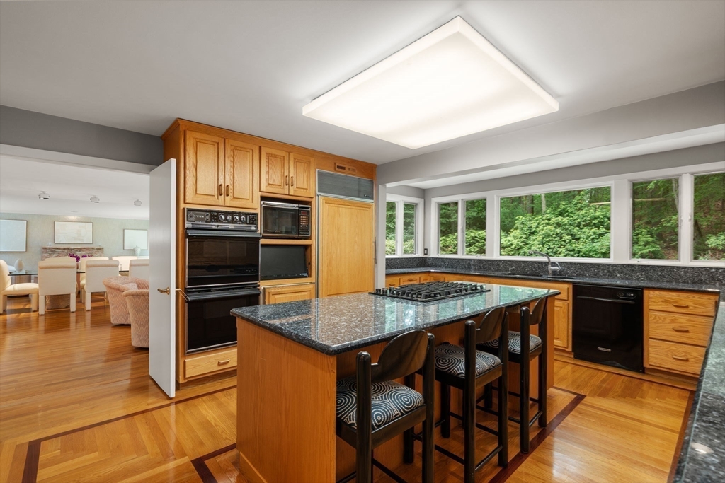26 Cart Path Road Weston, MA 02493 - Photo 10 of 41 Gallery Image 10