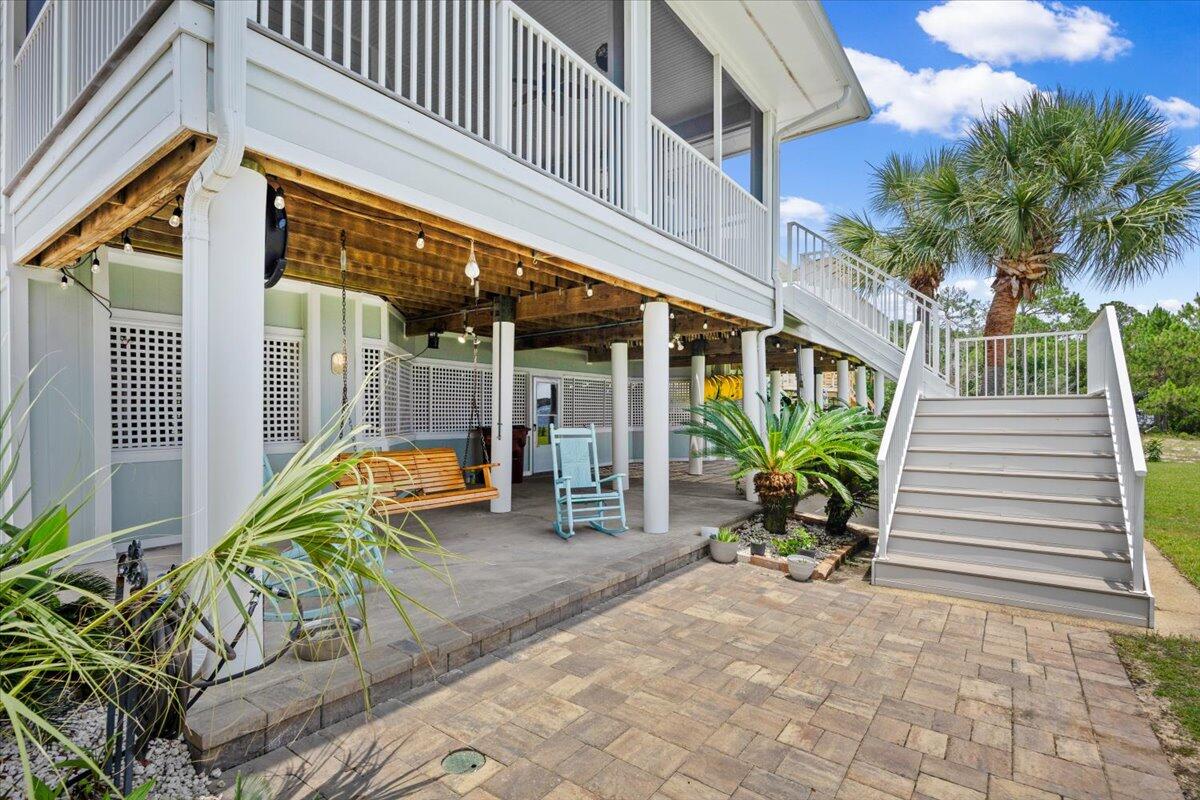 7813 Petersen Point Road Milton, FL 32583 - Photo 14 of 105