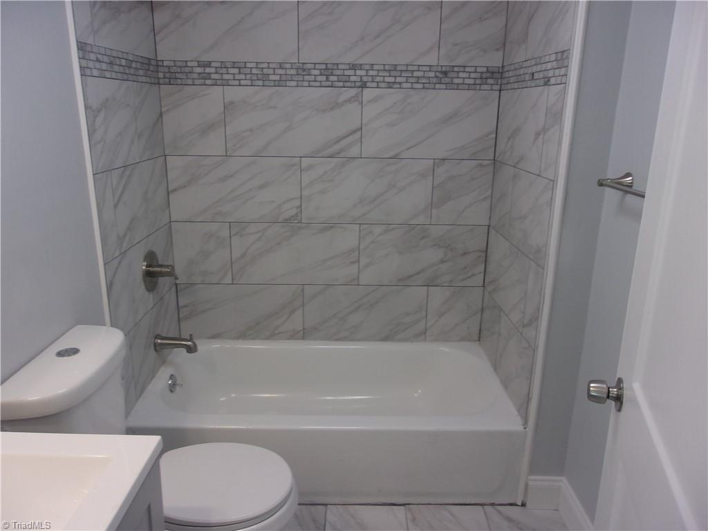 300 West Springfield Road High Point, NC 27263 - Photo 24 of 43