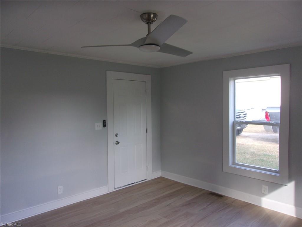 300 West Springfield Road High Point, NC 27263 - Photo 6 of 43