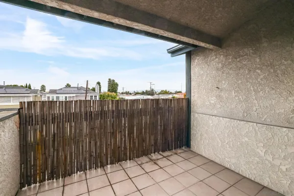 $690,000 | 14927 Condon Avenue, Unit 9, Lawndale, CA 90260