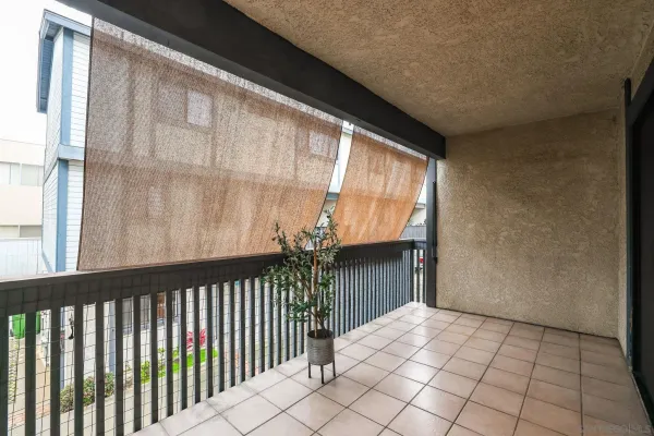 $690,000 | 14927 Condon Avenue, Unit 9, Lawndale, CA 90260