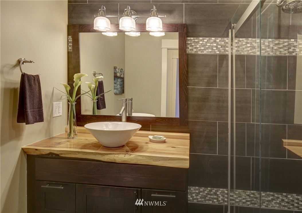 941 North 77th Street Seattle, WA 98103 - Photo 14 of 23 Gallery Image 14