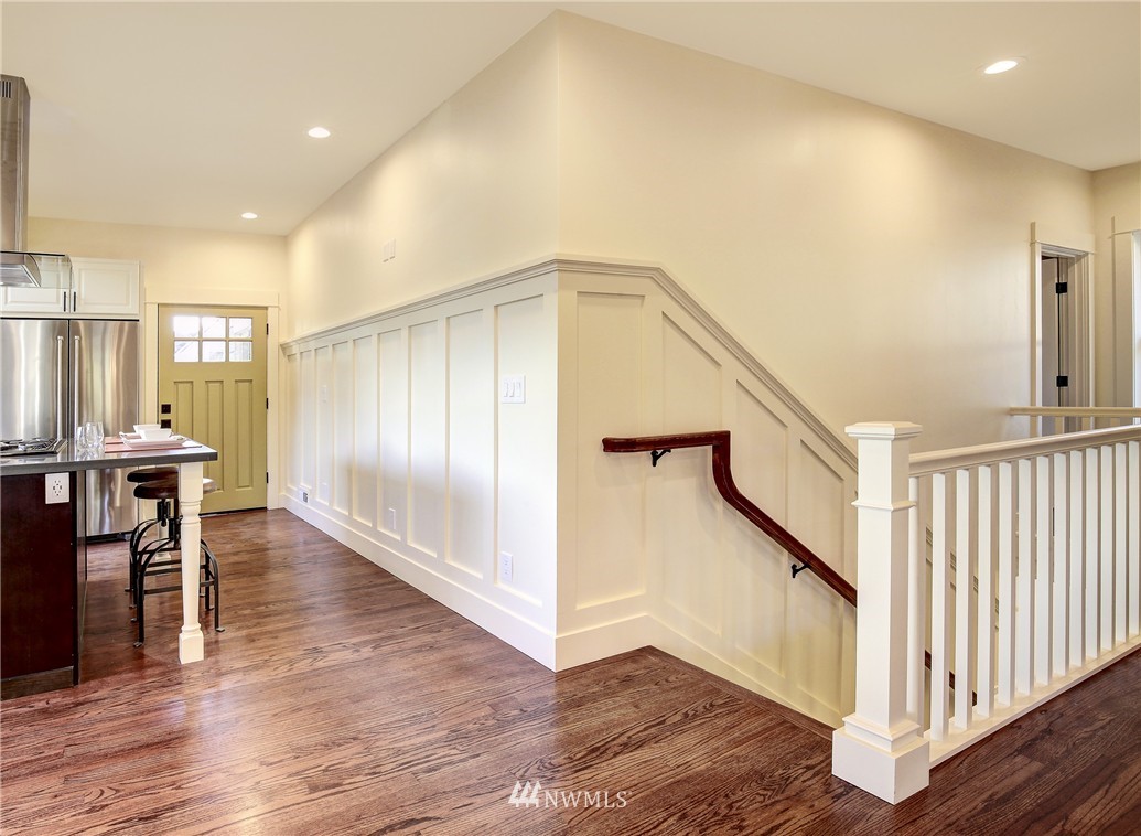 941 North 77th Street Seattle, WA 98103 - Photo 8 of 23 Gallery Image 8