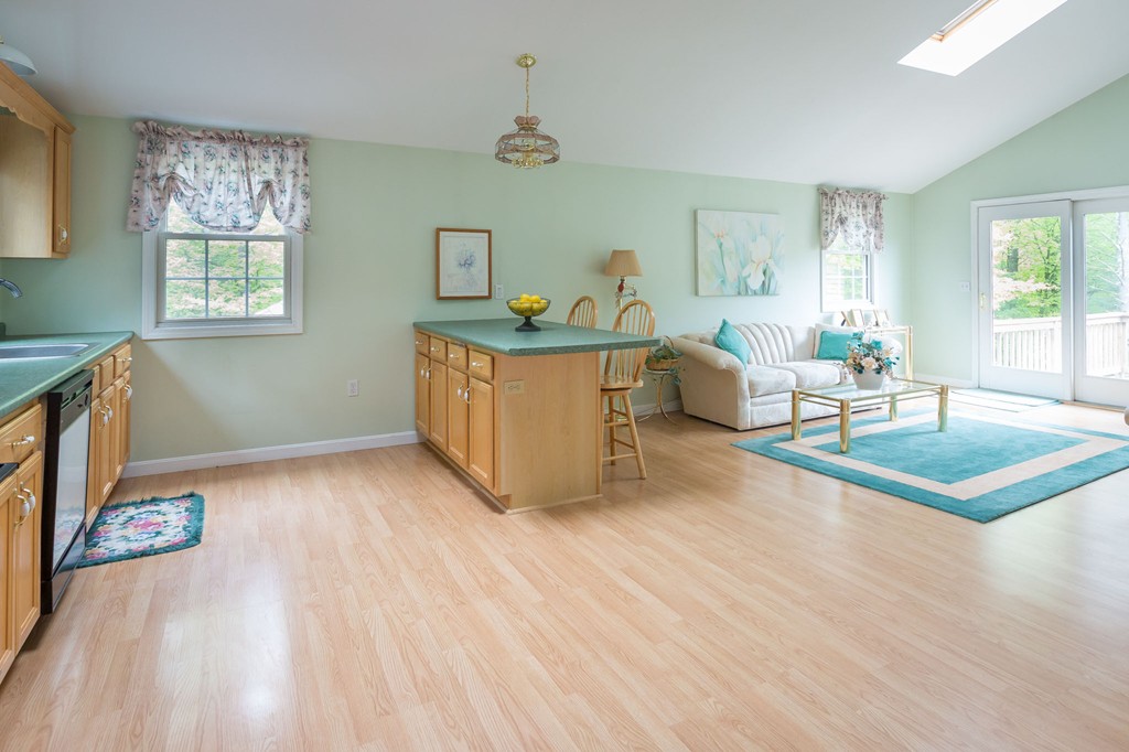 17 Buck Knoll Road Raynham, MA 02767 - Photo 12 of 21 Gallery Image 12
