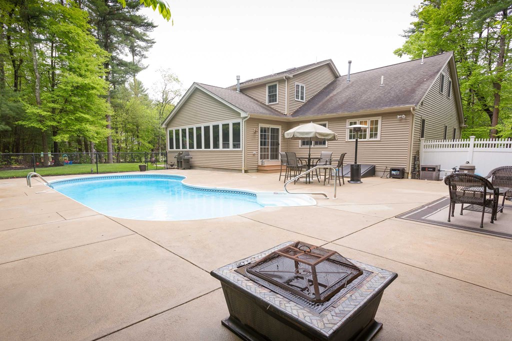 17 Buck Knoll Road Raynham, MA 02767 - Photo 21 of 21 Gallery Image 21