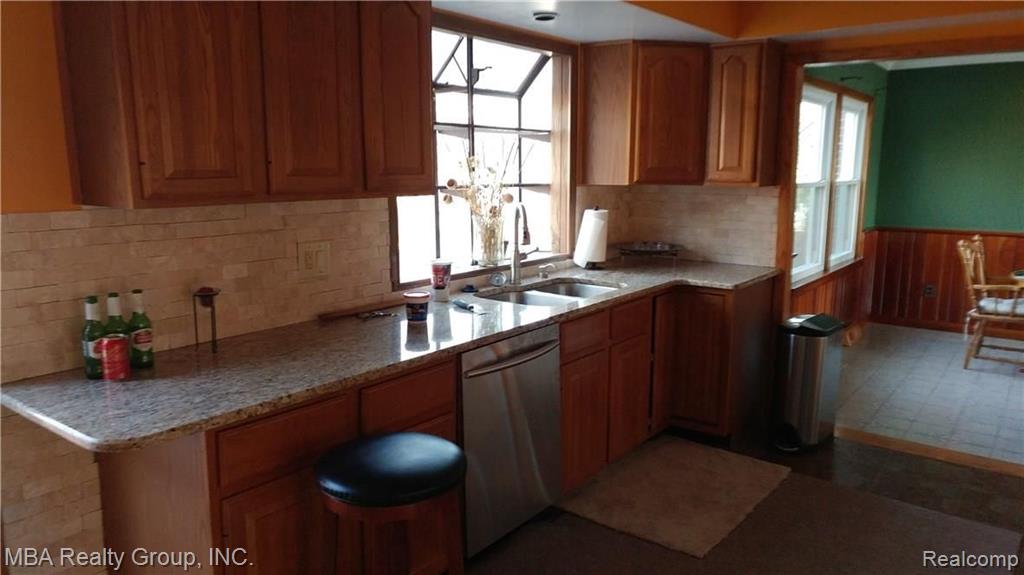 22271 West River Road Grosse Ile, MI 48138 - Photo 19 of 41