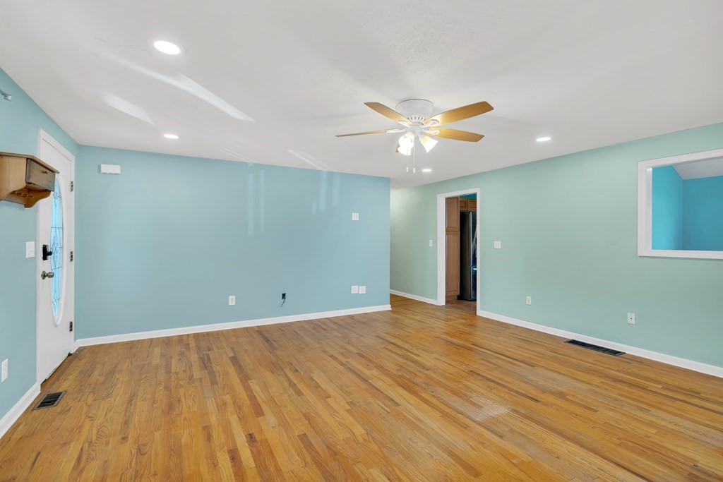 259 Davis Road Ashby, MA 01431 - Photo 32 of 36 Gallery Image 32