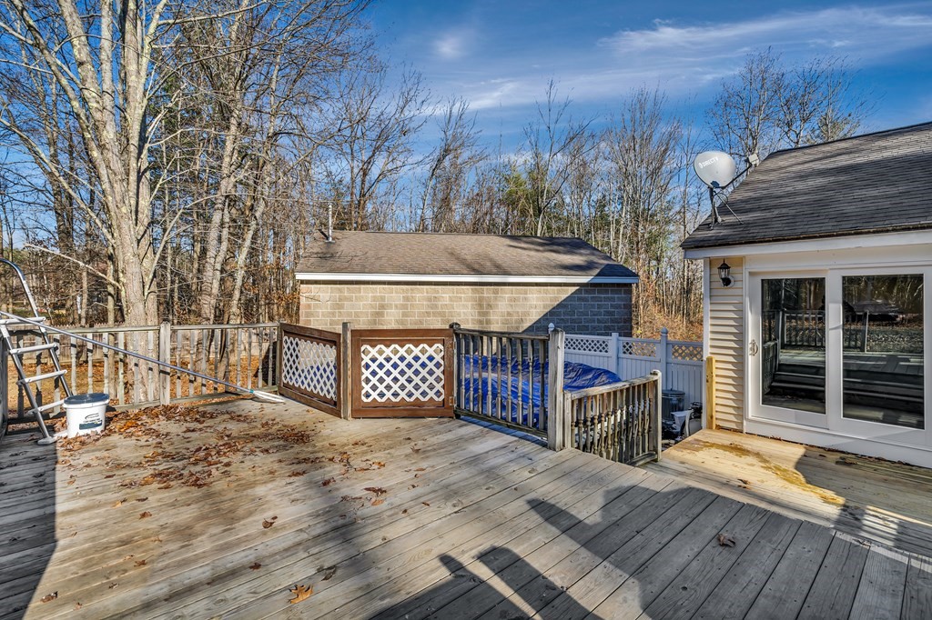 259 Davis Road Ashby, MA 01431 - Photo 8 of 36 Gallery Image 8