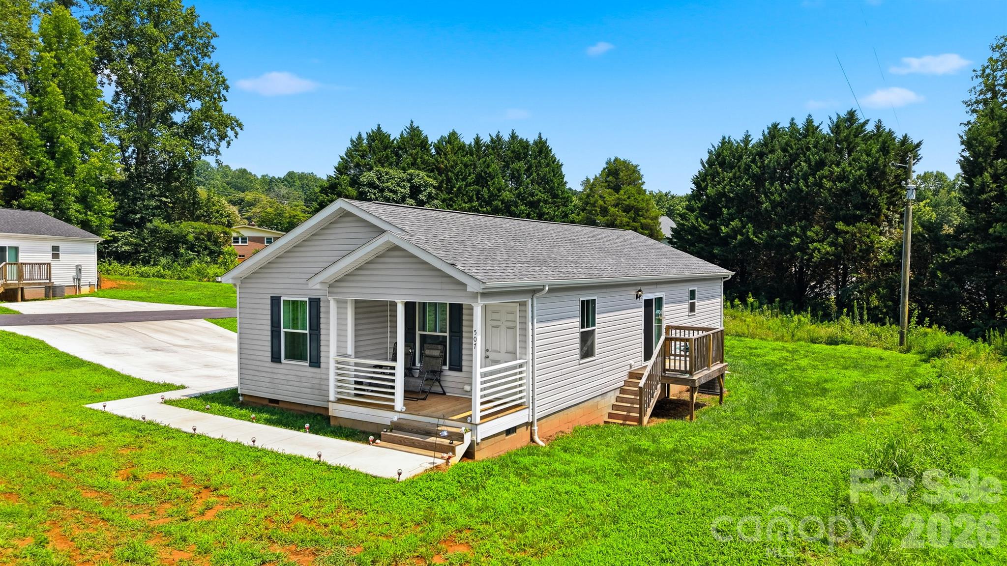 507 Hopewell Road Morganton, NC 28655 - Photo 2 of 33