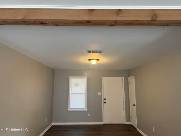 $185,000 | 5813 Laurie Drive, Horn Lake, MS 38637