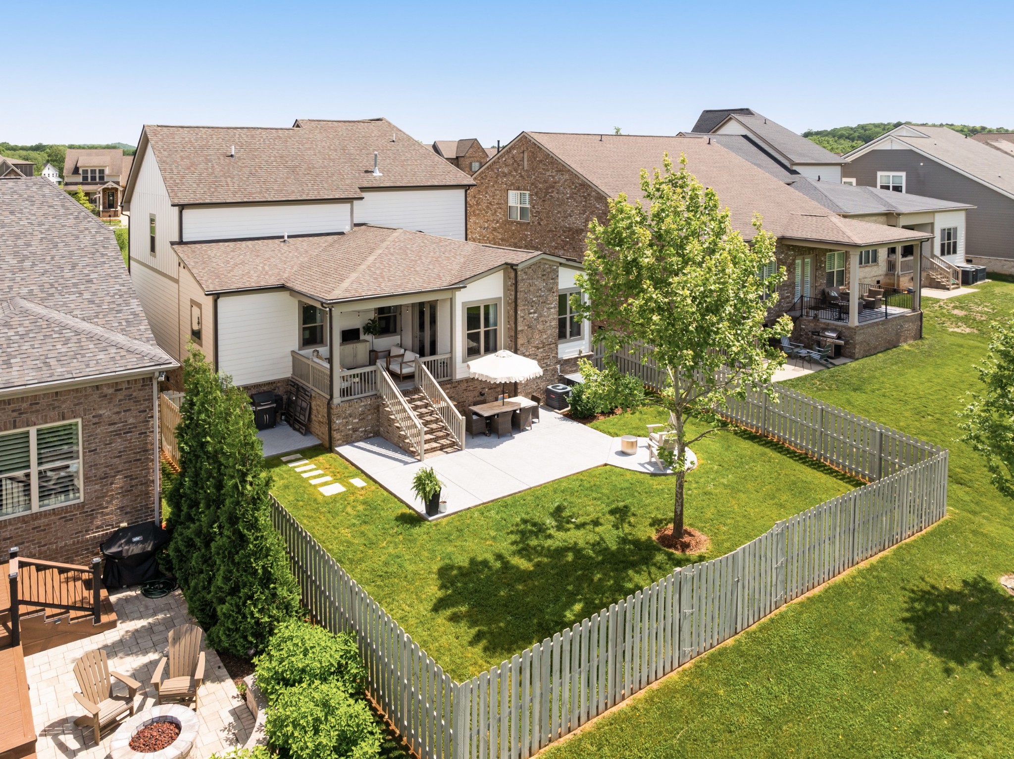 449 River Bluff Drive Franklin, TN 37064 - Photo 47 of 51 a view of a house with roof deck and furniture