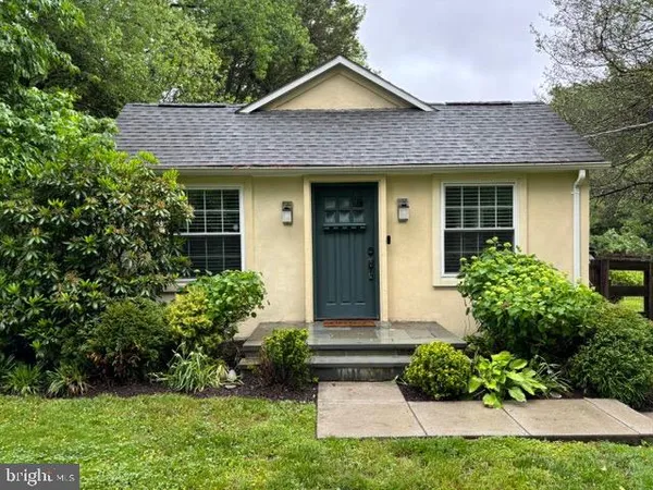$750,000 | 11520 Popes Head Road, Fairfax, VA 22030