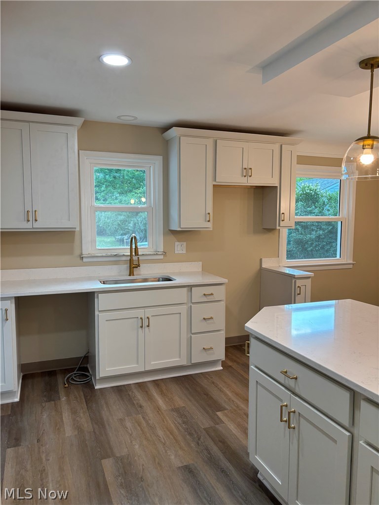 1574 Sunview Road Lyndhurst, OH 44124 - Photo 4 of 21