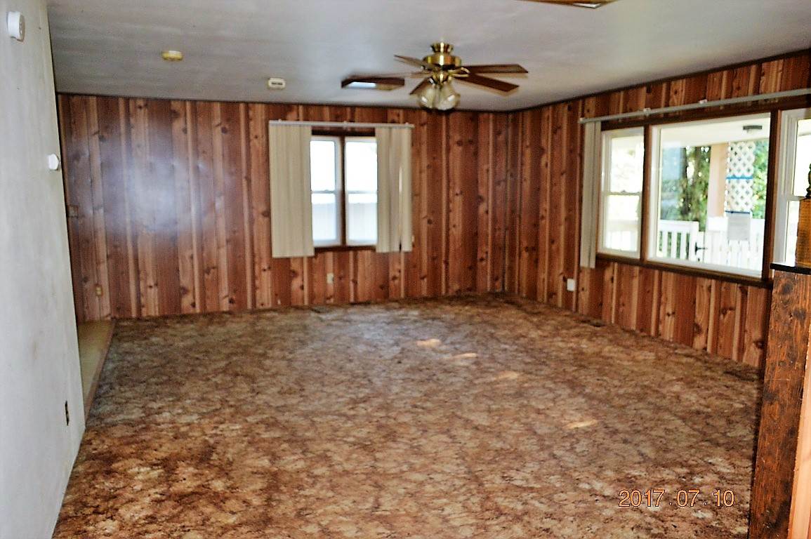 37112 North Rabe Road Elk, WA 99009 - Photo 4 of 20 Gallery Image 4