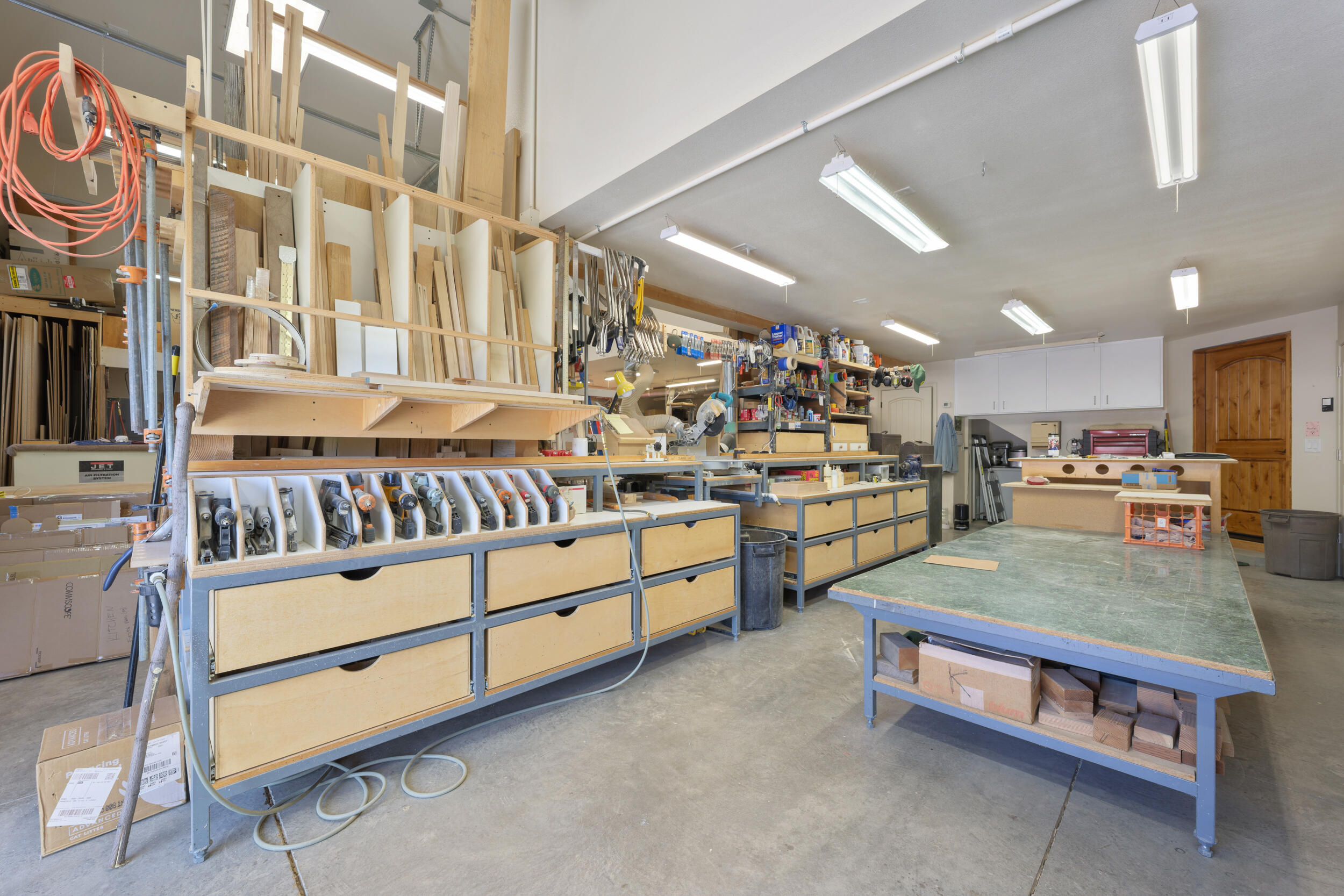 449 Northeast Owens Road Prineville, OR 97754 - Photo 28 of 61 Gallery Image 28