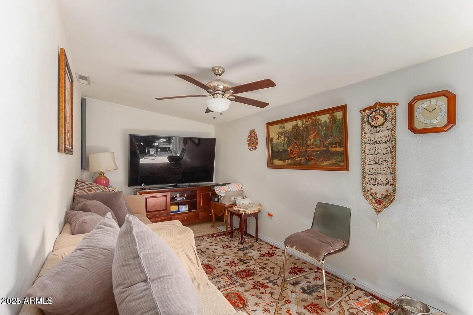 3121 West Greenway Road Phoenix, AZ 85053 - Photo 14 of 32 14 - TV Room