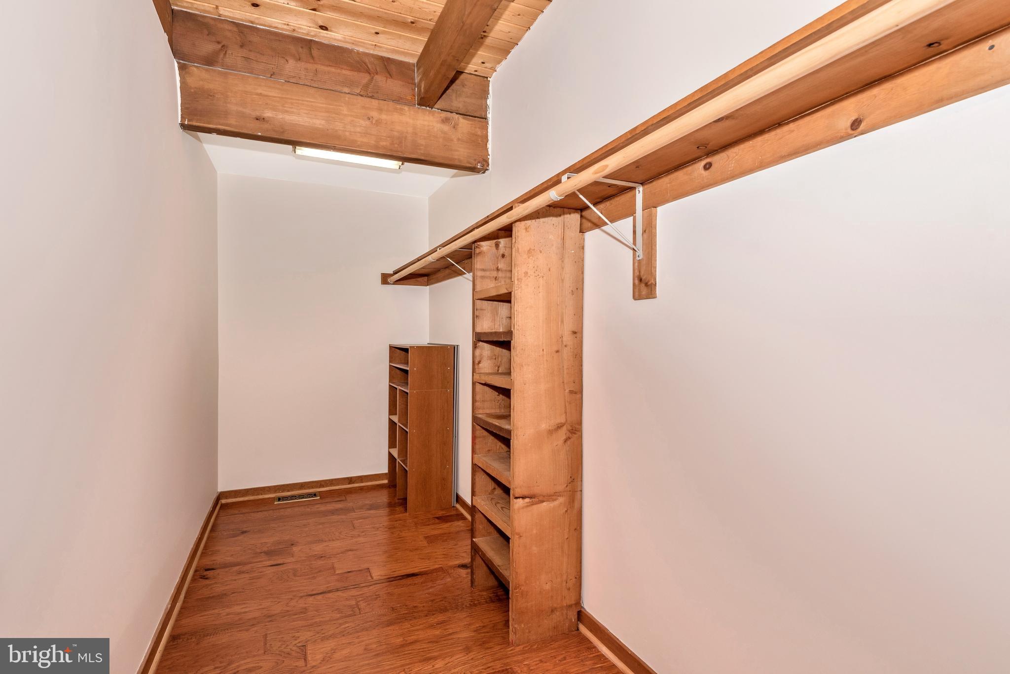 18131 New Cut Road Mount Airy, MD 21771 - Photo 13 of 69 Walkin closets with custom builtin