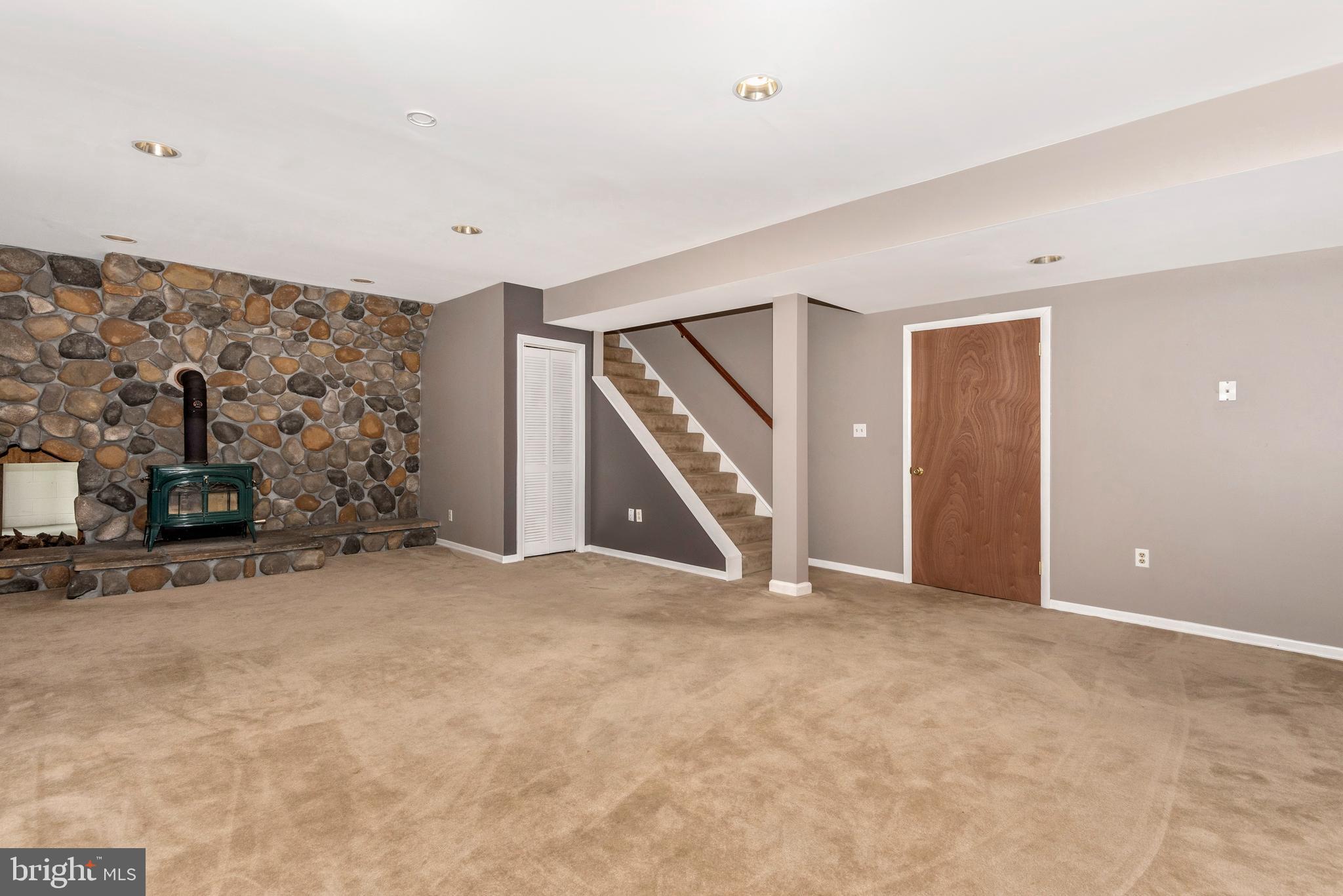 18131 New Cut Road Mount Airy, MD 21771 - Photo 26 of 69