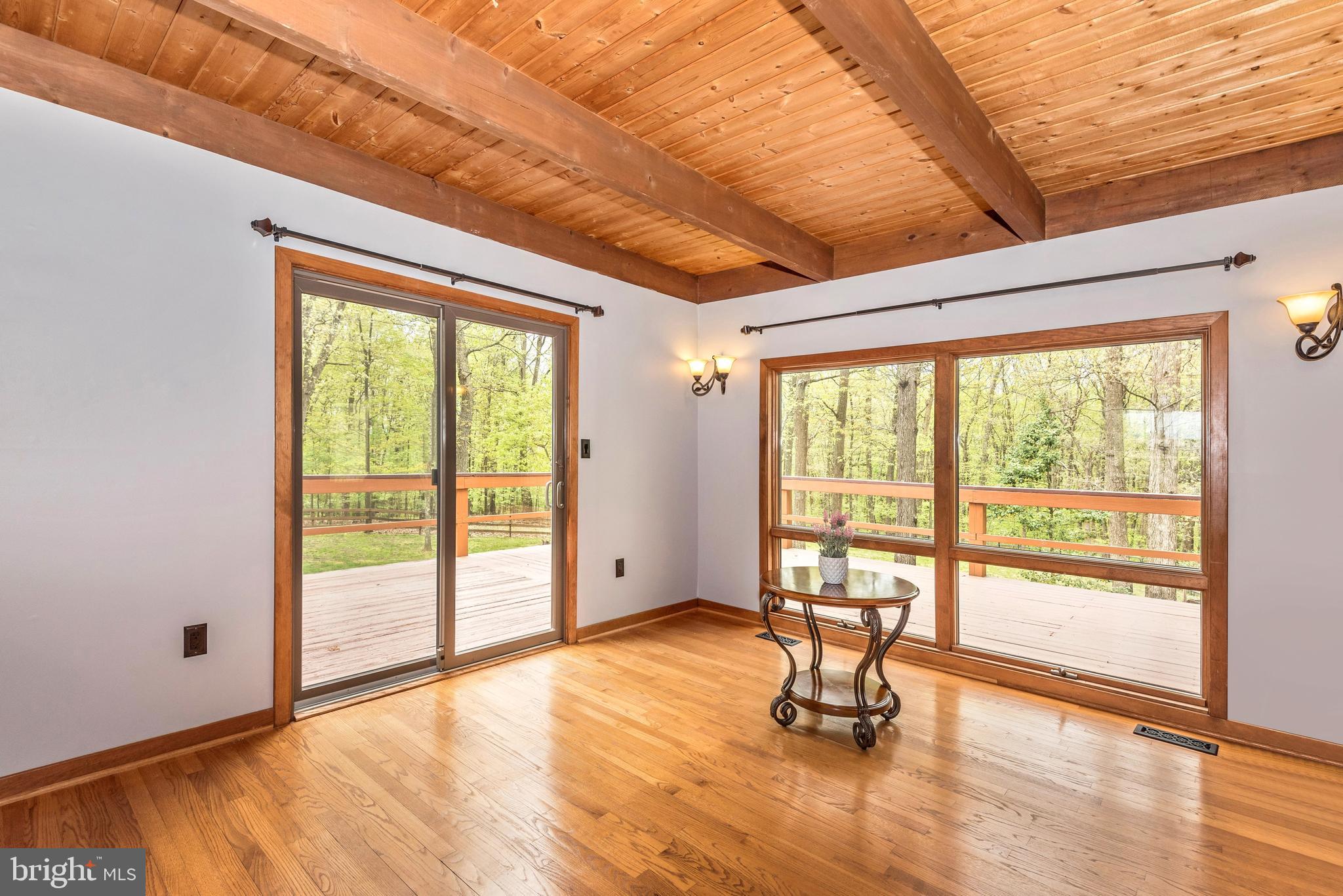 18131 New Cut Road Mount Airy, MD 21771 - Photo 5 of 69 Lots of natural light
