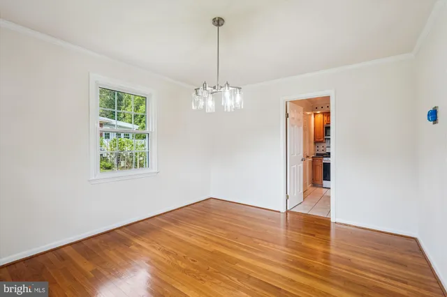 $795,900 | 18921 Clover Hill Lane, Olney, MD 20832