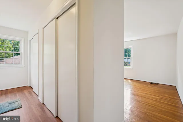 $795,900 | 18921 Clover Hill Lane, Olney, MD 20832