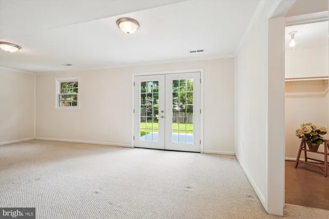 $795,900 | 18921 Clover Hill Lane, Olney, MD 20832