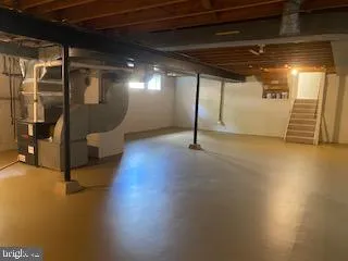 $795,900 | 18921 Clover Hill Lane, Olney, MD 20832