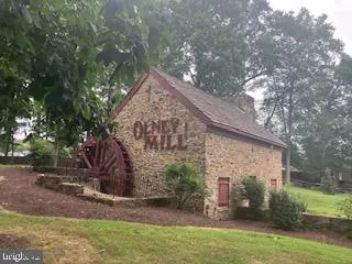 $795,900 | 18921 Clover Hill Lane, Olney, MD 20832