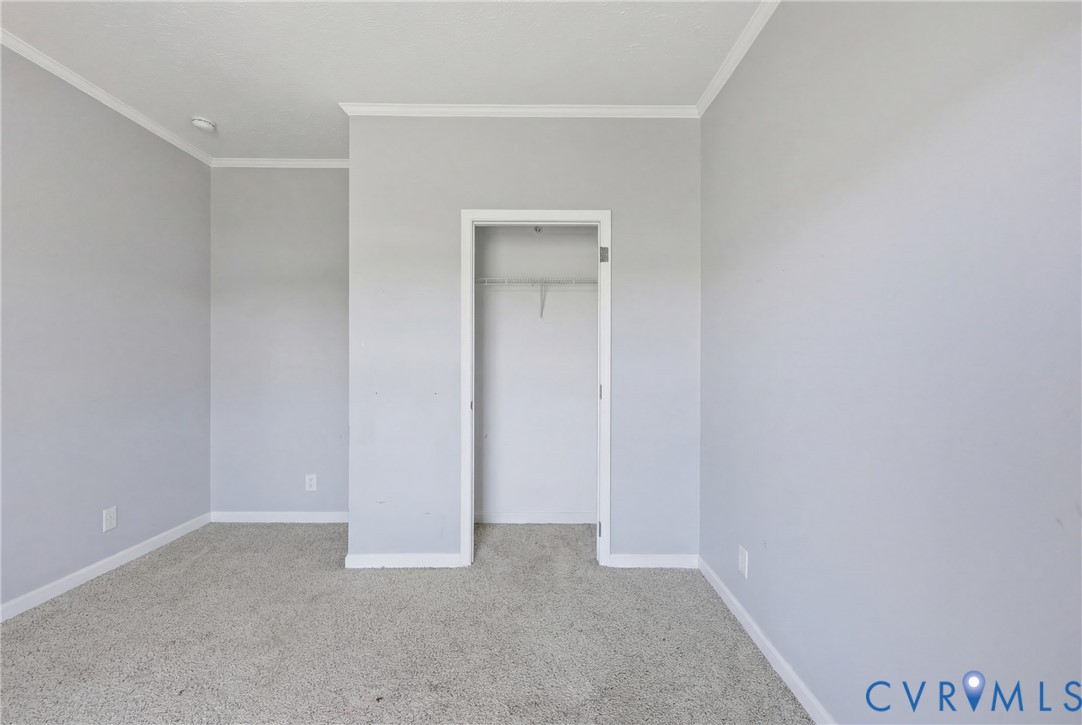 22300 Medicine Springs Road Courtland, VA 23837 - Photo 13 of 33