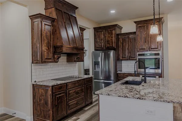$655,000 | 1290 County Road 2175, Decatur, TX 76234