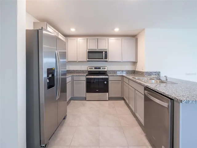 $2,599 | 3820 Mannered Gold Avenue, Bradenton, FL 34208