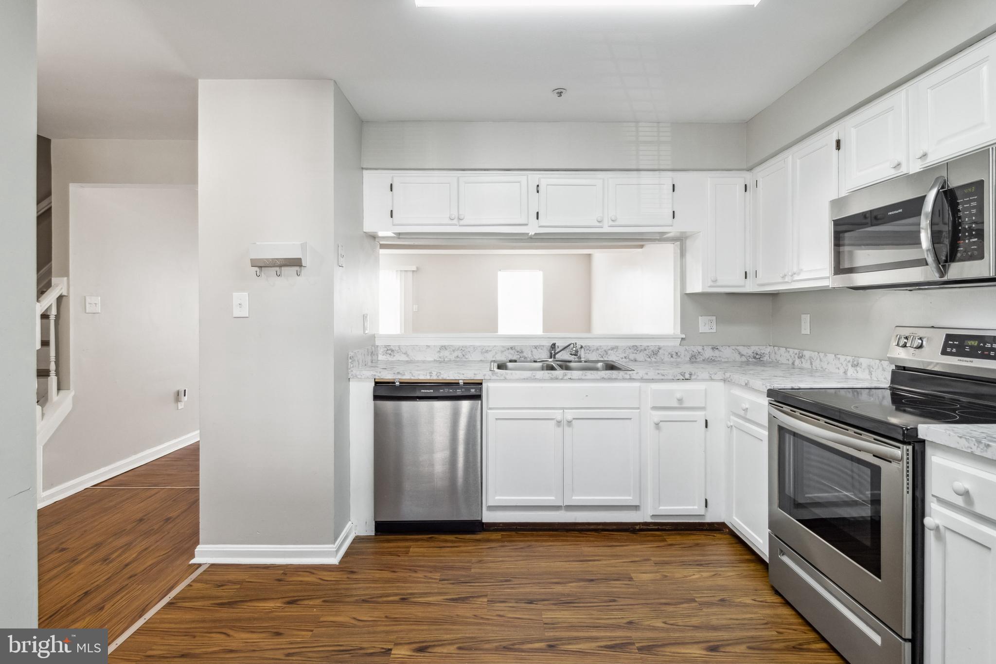 8655 Ritchboro Road District Heights, MD 20747 - Photo 2 of 13 Kitchen V1