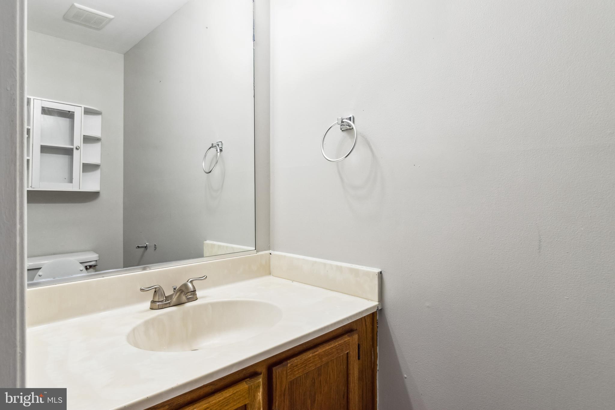 8655 Ritchboro Road District Heights, MD 20747 - Photo 6 of 13 Powered Room